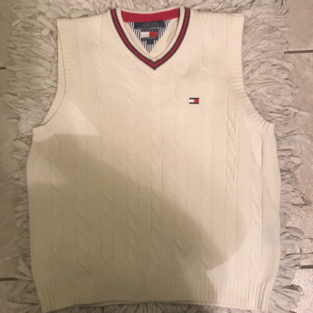 Vintage sleeveless Tommy Hilfiger Sweater.
